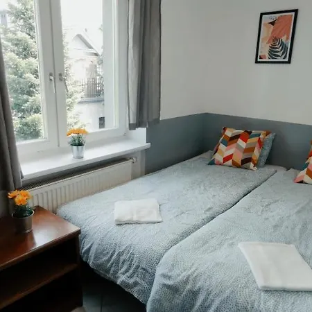 Homestay szállás Tanie Spanie Na Naramowicach- Zameldowanie Bezobslugowe -