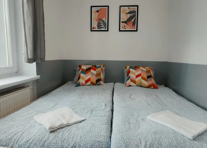 Homestay Tanie Spanie Na Naramowicach- Zameldowanie Bezobslugowe - Poznan