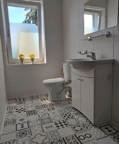 Homestay Tanie Spanie Na Naramowicach- Zameldowanie Bezobslugowe - Poznan