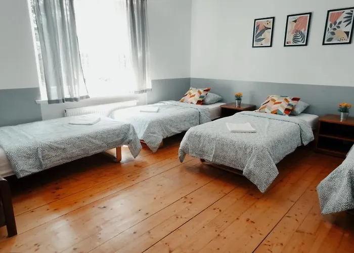 Tanie Spanie Na Naramowicach- Zameldowanie Bezobslugowe - Homestay Poznan