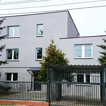 Tanie Spanie Na Naramowicach- Zameldowanie Bezobslugowe - Poznan