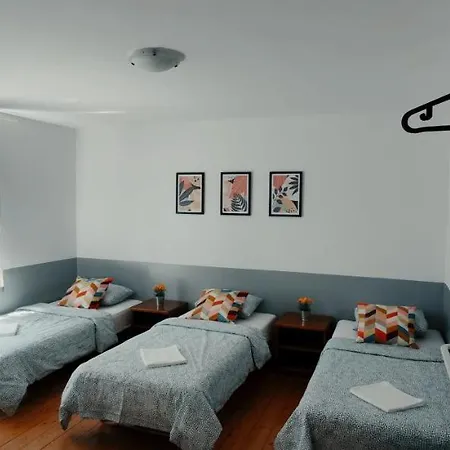 Tanie Spanie Na Naramowicach- Zameldowanie Bezobslugowe -