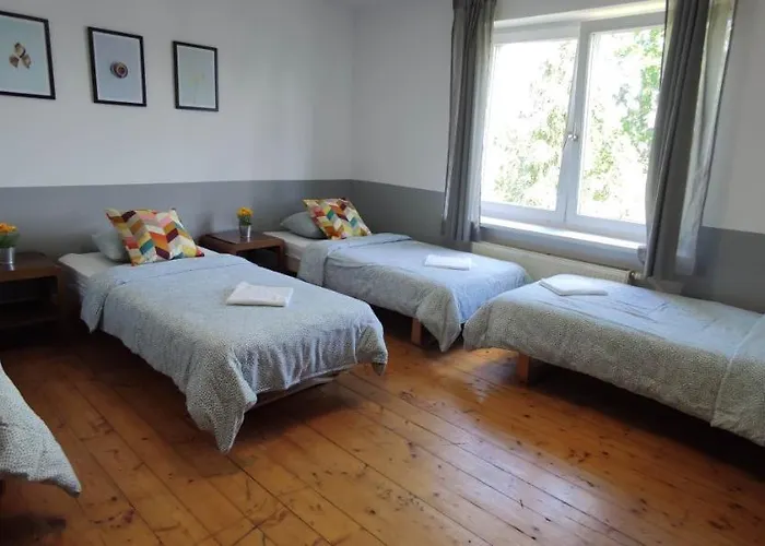 Tanie Spanie Na Naramowicach- Zameldowanie Bezobslugowe - Πόζναν