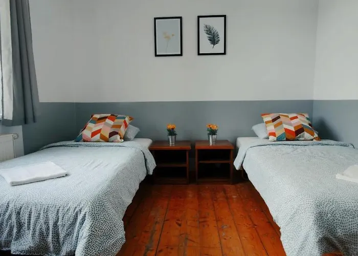 Tanie Spanie Na Naramowicach- Zameldowanie Bezobslugowe -