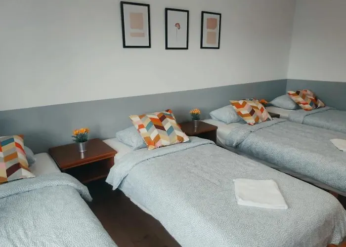 Tanie Spanie Na Naramowicach- Zameldowanie Bezobslugowe - Homestay Poznan