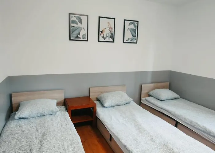 Tanie Spanie Na Naramowicach- Zameldowanie Bezobslugowe - Poznan